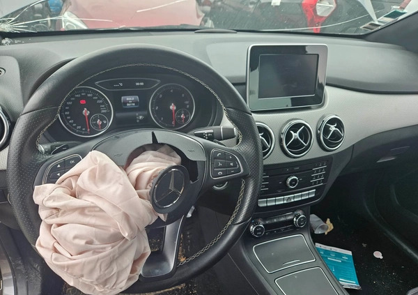 Mercedes-Benz Klasa B cena 37700 przebieg: 56000, rok produkcji 2018 z Krynica-Zdrój małe 232